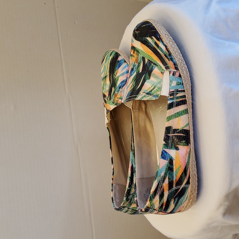 Anne Klein Iflex Stefana Tropical Hawaiian Print Jute Loafers Flats, Size 8.5 M - Picture 3 of 11
